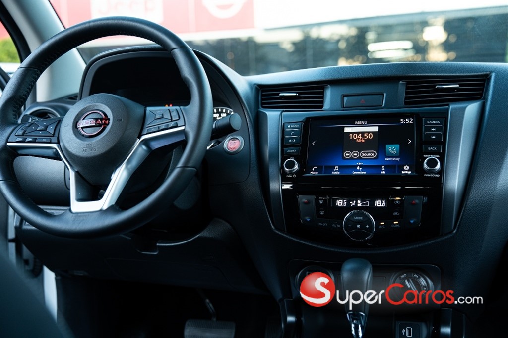 2025 Nissan Frontier Pro-4X — foto 10 / 12