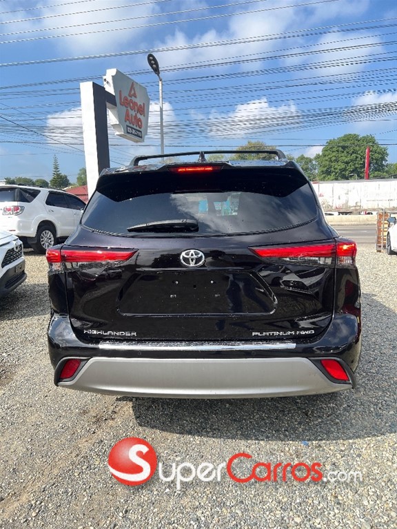 2020 Toyota Highlander Platinum — foto 2 / 10