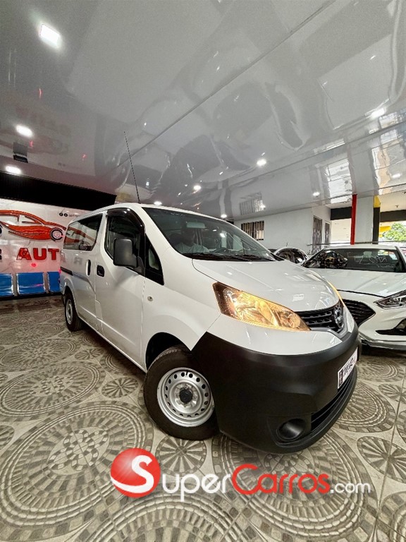 2019 Nissan NV 200 — foto 4 / 12
