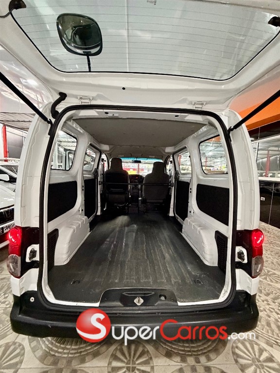 2019 Nissan NV 200 — foto 8 / 12