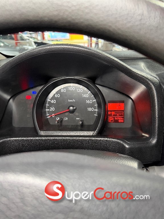 2019 Nissan NV 200 — foto 9 / 12