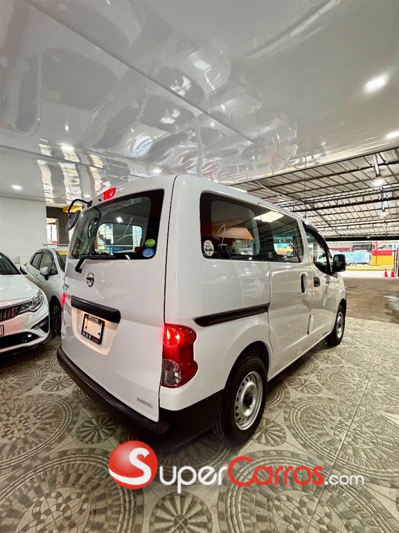 2019 Nissan NV 200 — foto 10 / 12