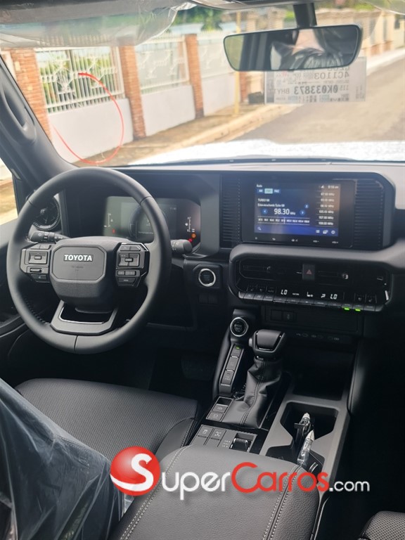 2026 Toyota Land Cruiser Prado All Rounder — foto 7 / 8