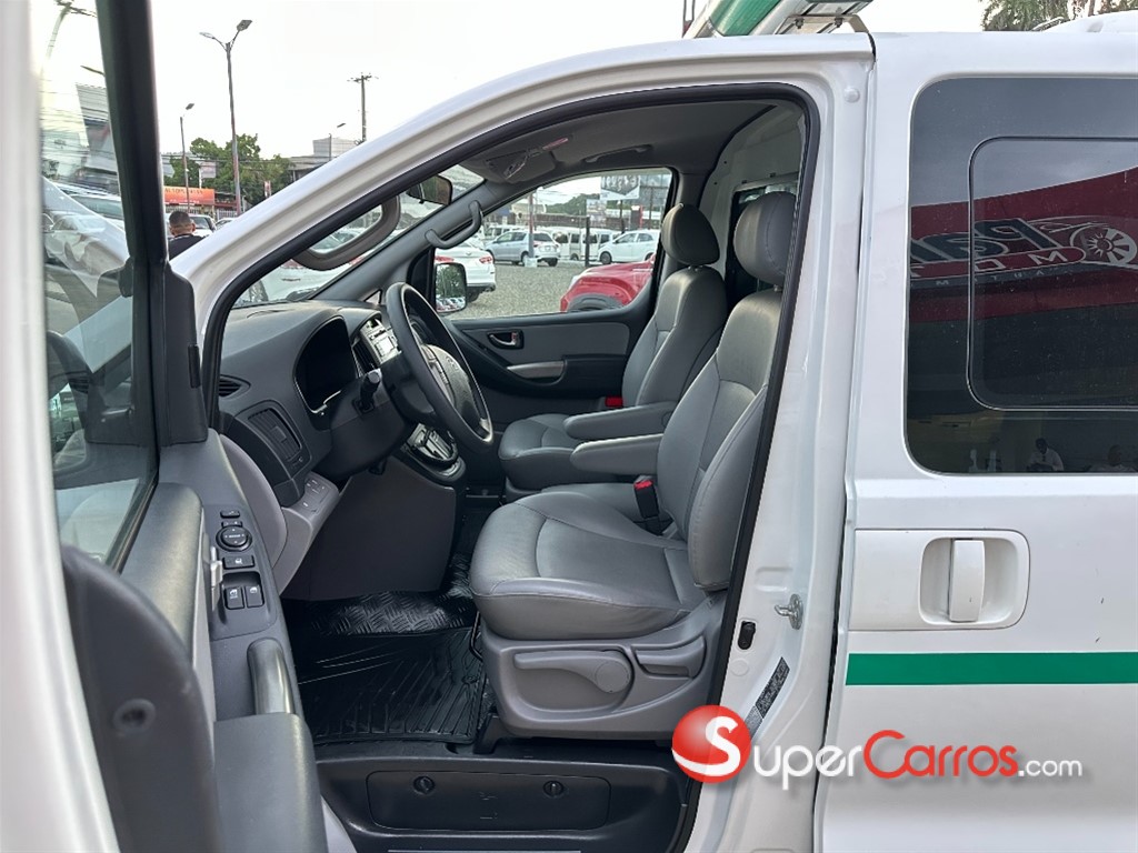 2014 Hyundai Grand Starex AMBULANCIA — foto 5 / 12