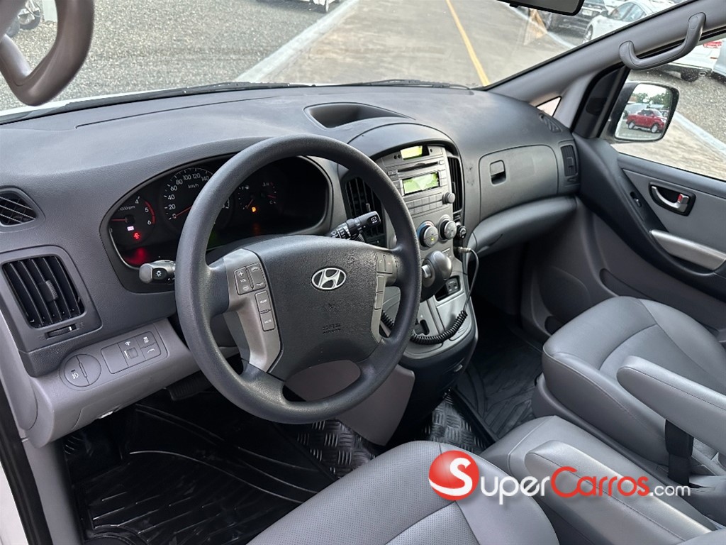 2014 Hyundai Grand Starex AMBULANCIA — foto 7 / 12