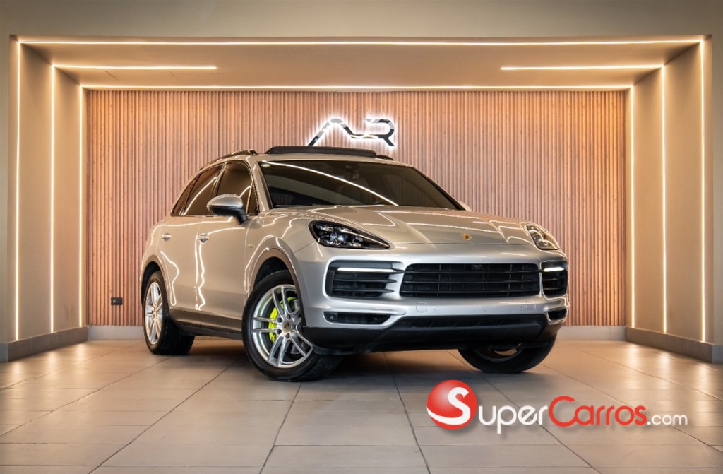 2022 Porsche Cayenne E-Hybrid