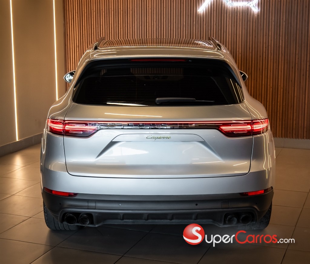 2022 Porsche Cayenne E-Hybrid — foto 6 / 12