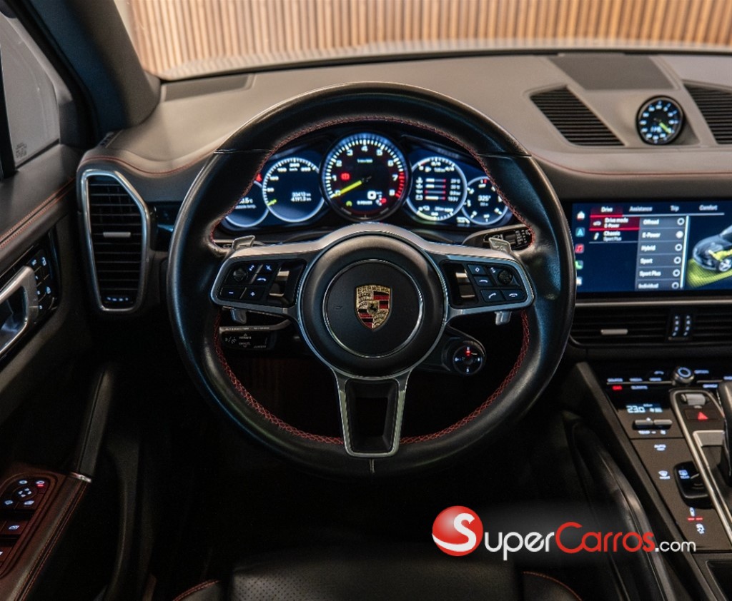 2022 Porsche Cayenne E-Hybrid — foto 8 / 12
