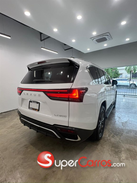2023 Lexus LX 600 F Sport — foto 4 / 9
