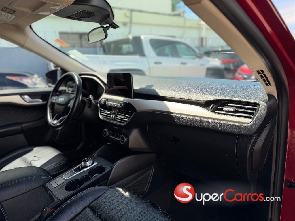 2020 Ford Escape SEL — foto 7 / 11