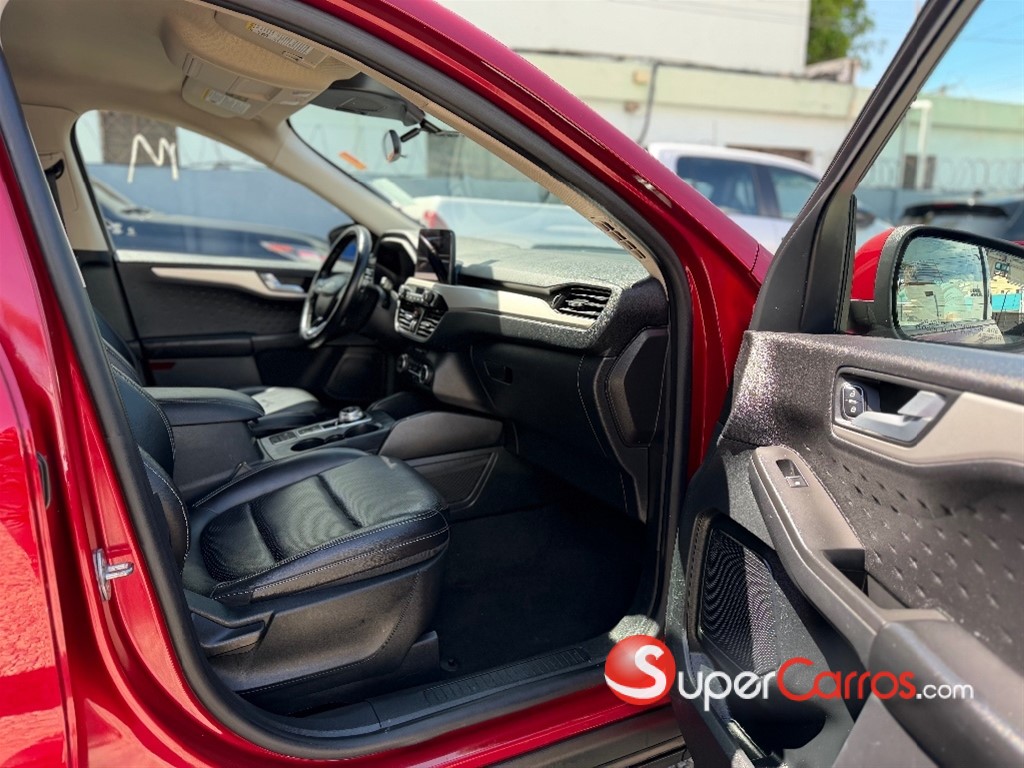 2020 Ford Escape SEL — foto 8 / 11