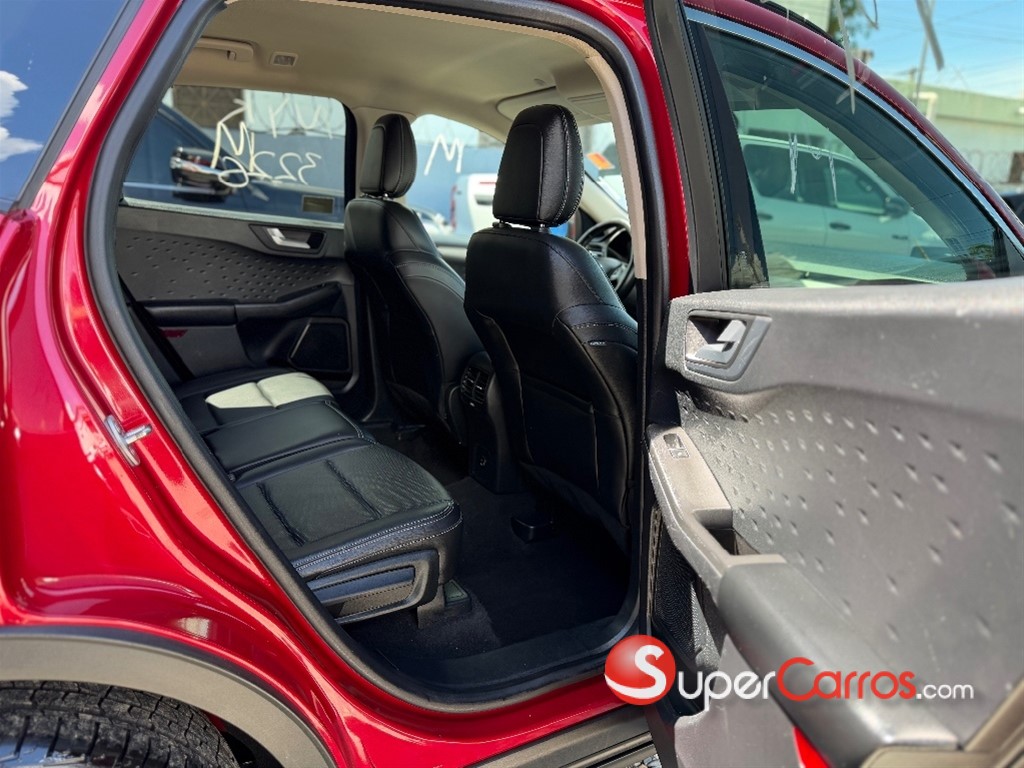 2020 Ford Escape SEL — foto 9 / 11