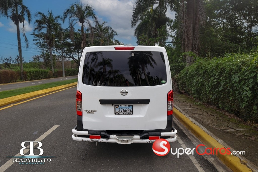 2018 Nissan Urvan Cargo — foto 8 / 10