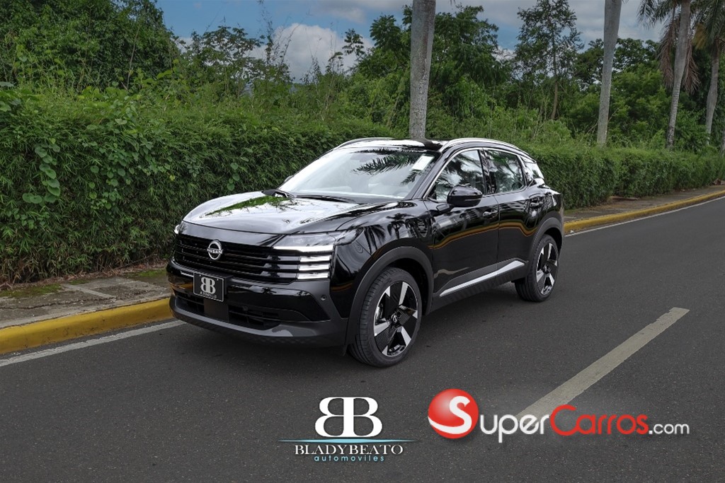 2026 Nissan Kicks Exclusive