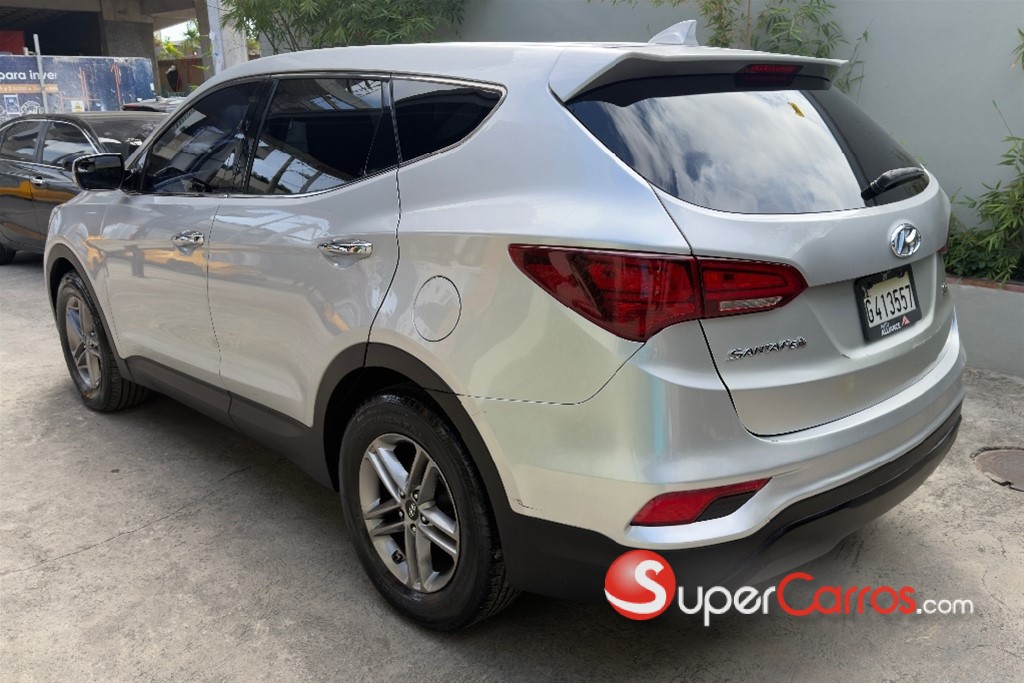 2017 Hyundai Santa Fe Sport — foto 5 / 8