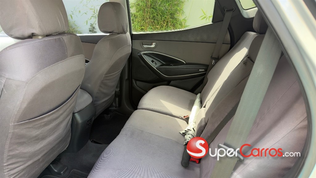 2017 Hyundai Santa Fe Sport — foto 7 / 8