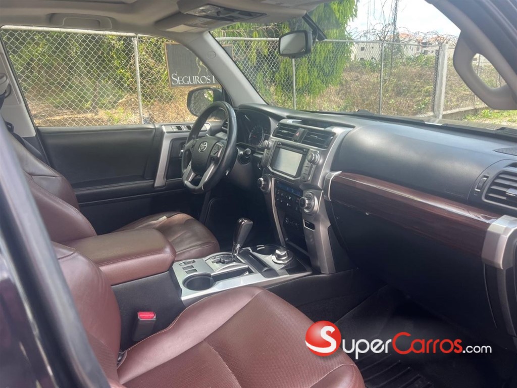 2015 Toyota 4 Runner Limited — foto 7 / 8