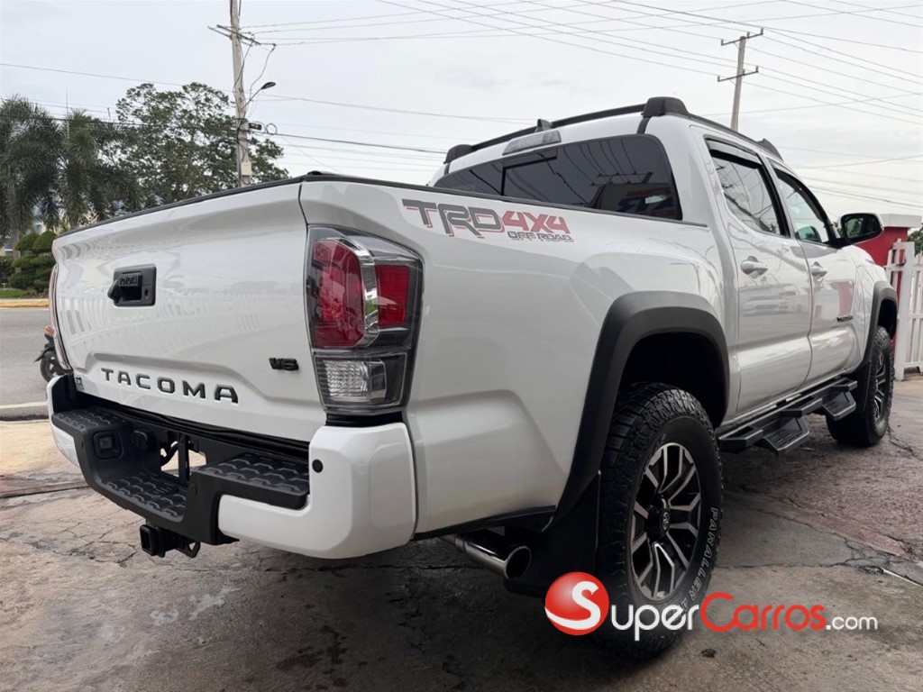 2023 Toyota Tacoma TRD OFF ROAD — foto 4 / 11