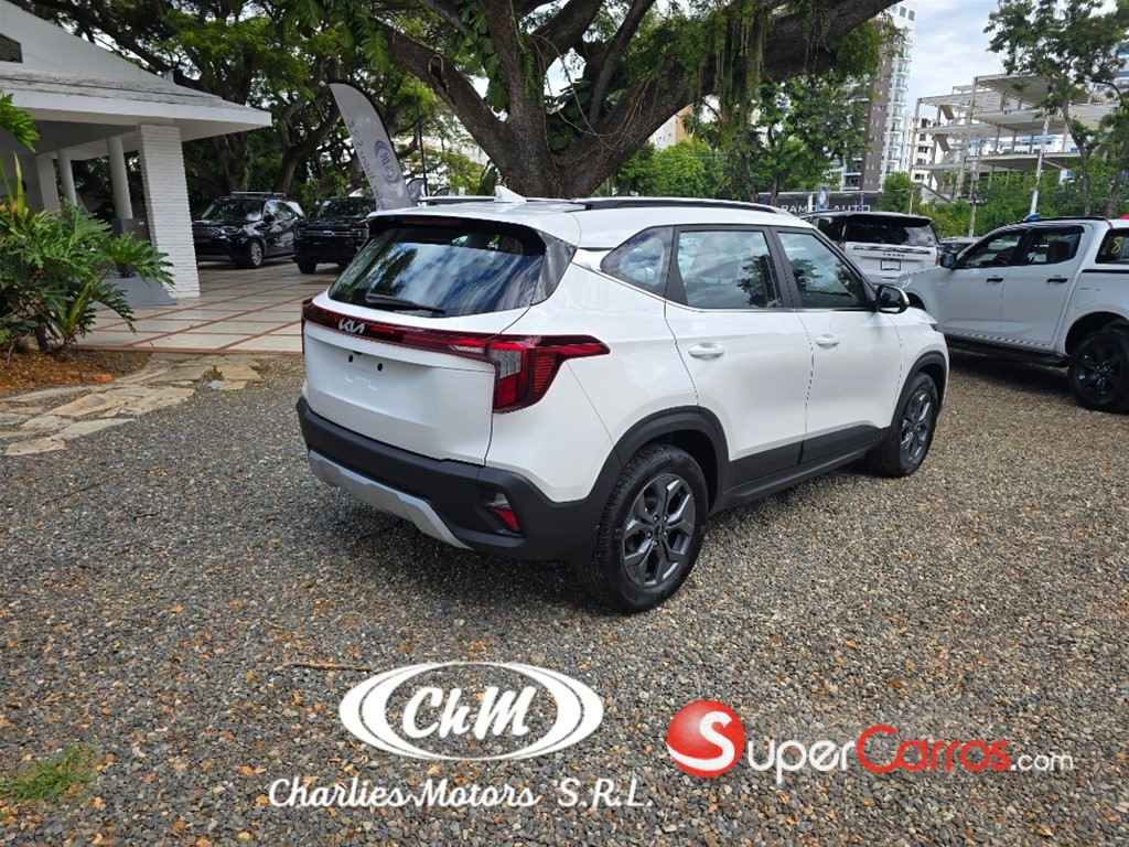 2027 Kia Seltos — foto 3 / 12