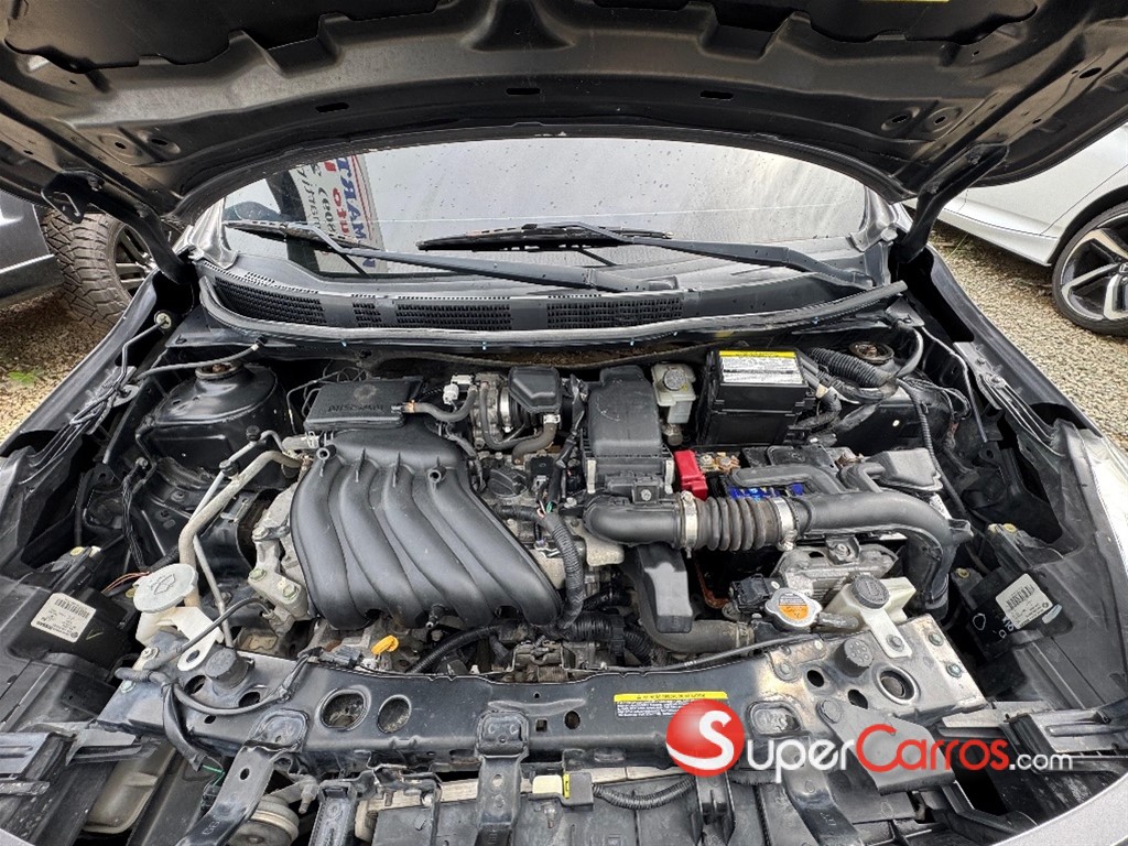 2020 Nissan Versa — foto 10 / 11