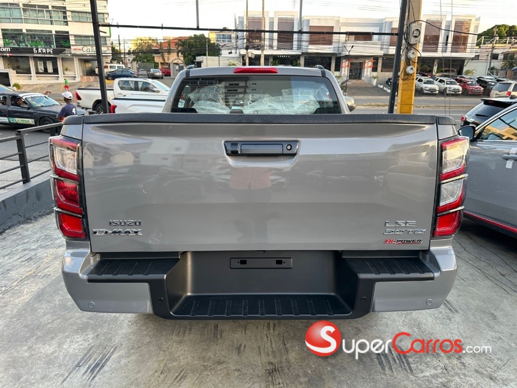 2026 Isuzu DMAX LSE — foto 6 / 9