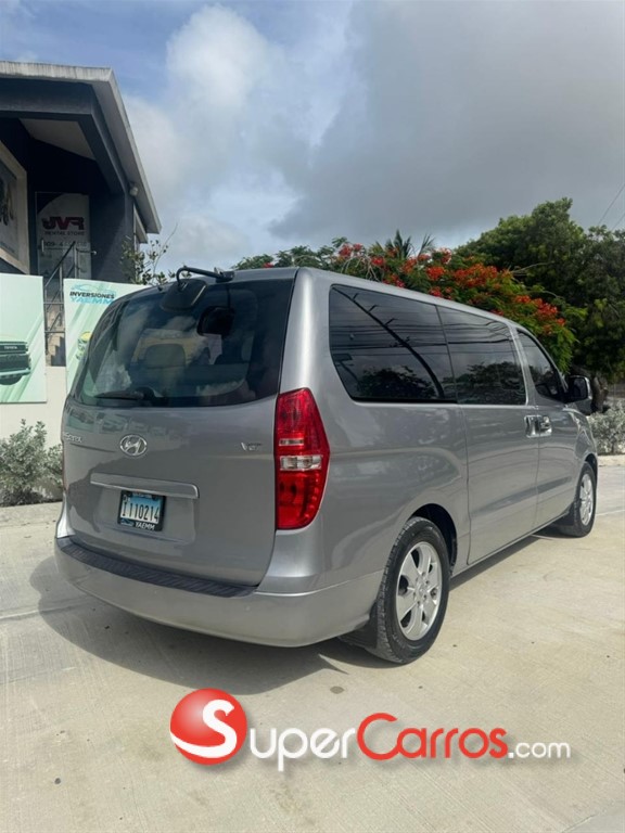 2019 Hyundai Starex — foto 4 / 9