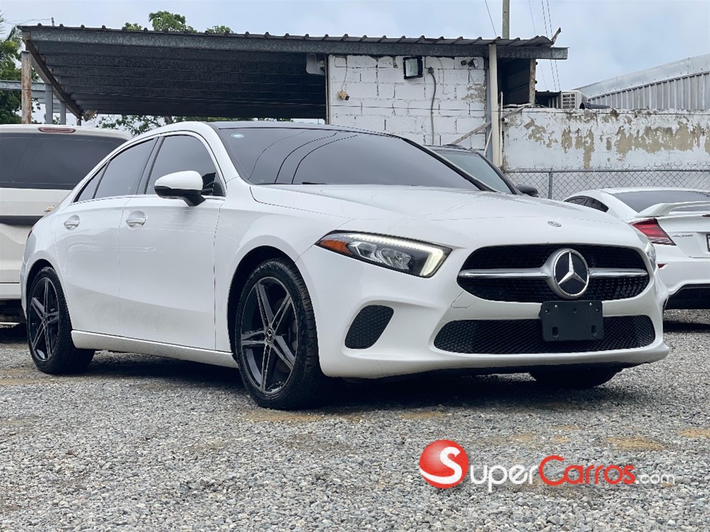 2019 Mercedes-Benz Clase A 220 4Matic — foto 2 / 8