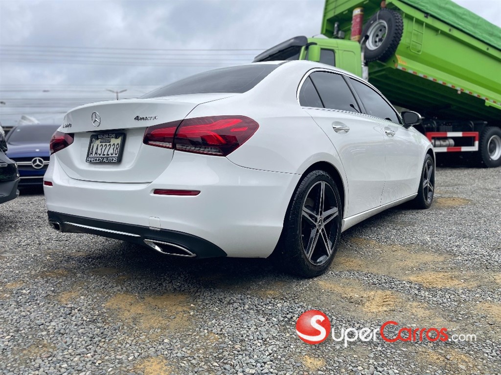 2019 Mercedes-Benz Clase A 220 4Matic — foto 4 / 8