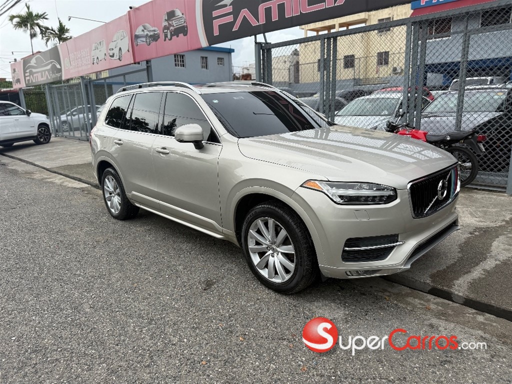 2016 Volvo XC90 Momentum T6 — foto 5 / 11
