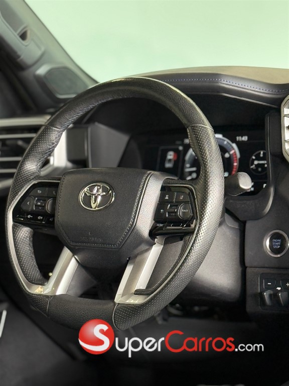 2022 Toyota Tundra Platinum — foto 10 / 11
