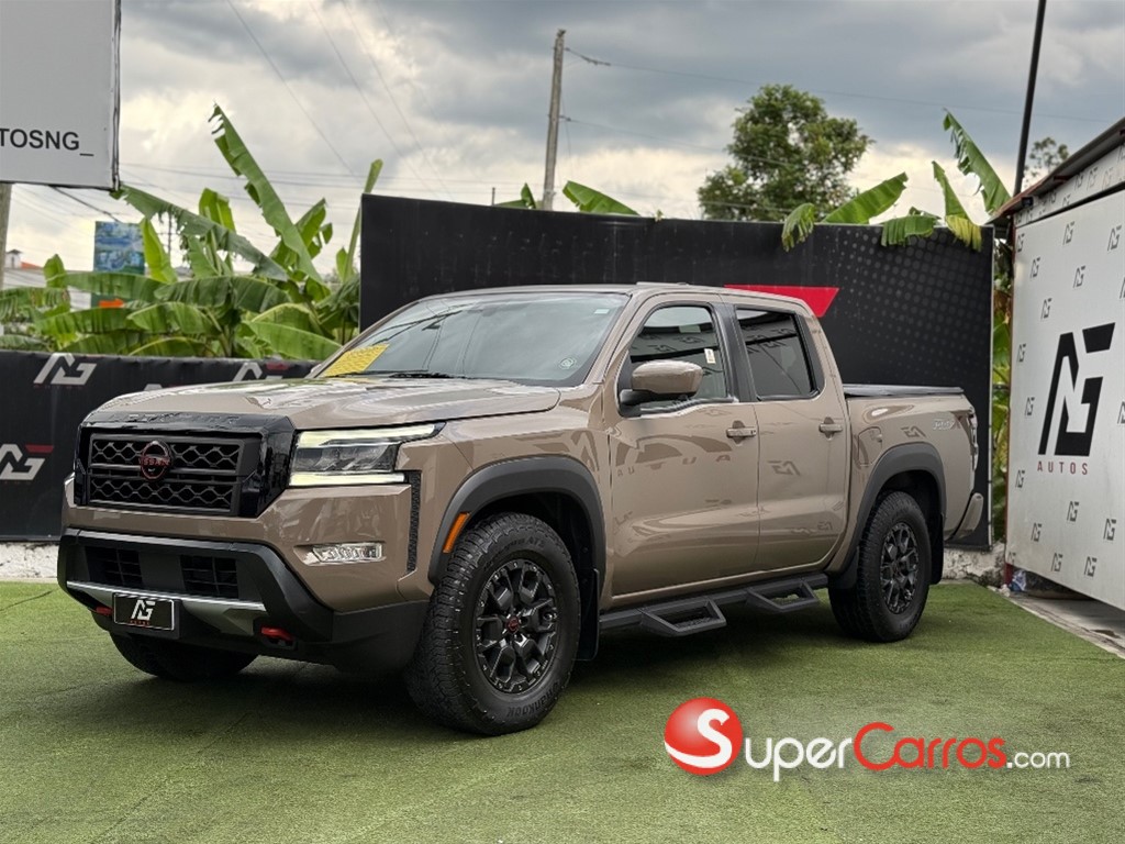 2023 Nissan Frontier Pro-4X — foto 3 / 12
