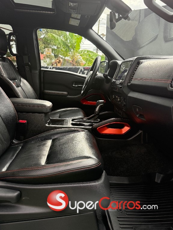 2023 Nissan Frontier Pro-4X — foto 9 / 12