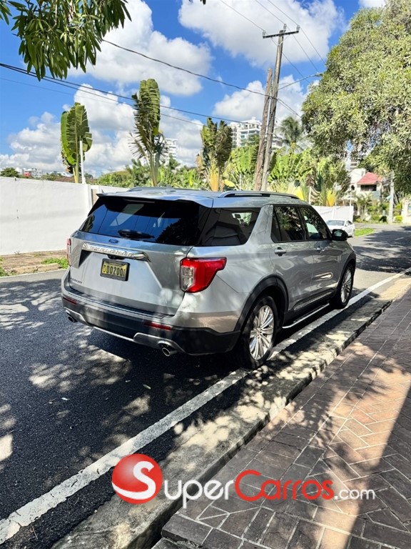 2020 Ford Explorer Limited — foto 4 / 10
