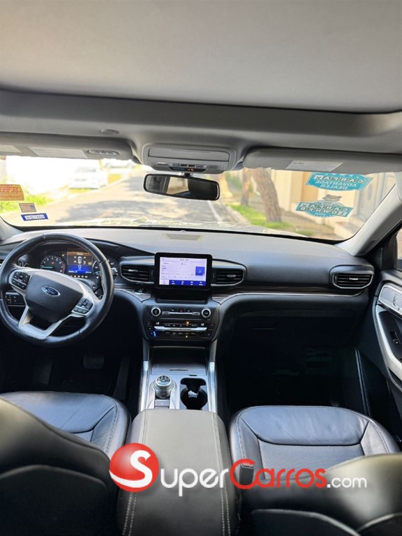 2020 Ford Explorer Limited — foto 6 / 10