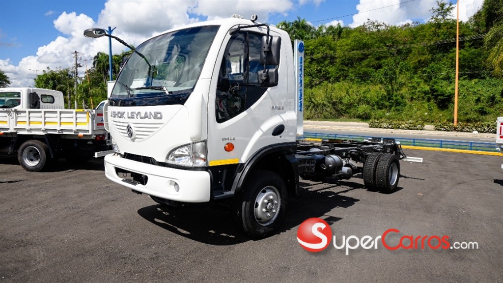 2025 ASHOK LEYLAND BOSS