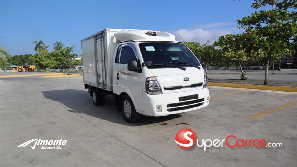 2020 Kia Bongo III — foto 8 / 12