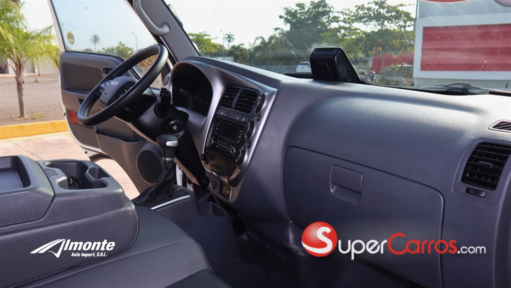 2022 Kia Bongo III — foto 11 / 12