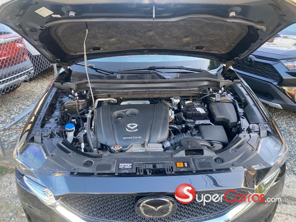 2021 Mazda CX-5 Touring — foto 4 / 11