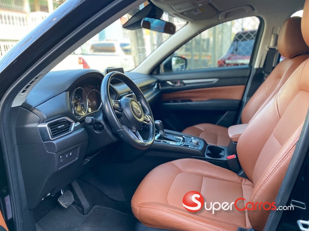 2021 Mazda CX-5 Touring — foto 6 / 11
