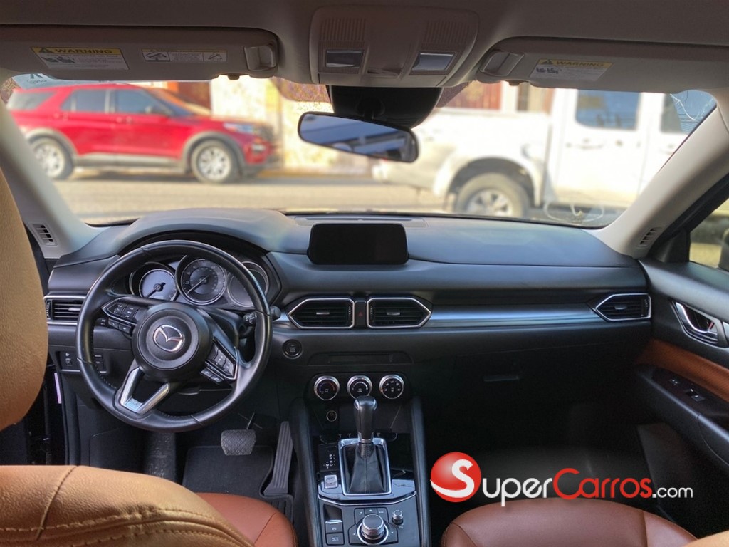 2021 Mazda CX-5 Touring — foto 8 / 11