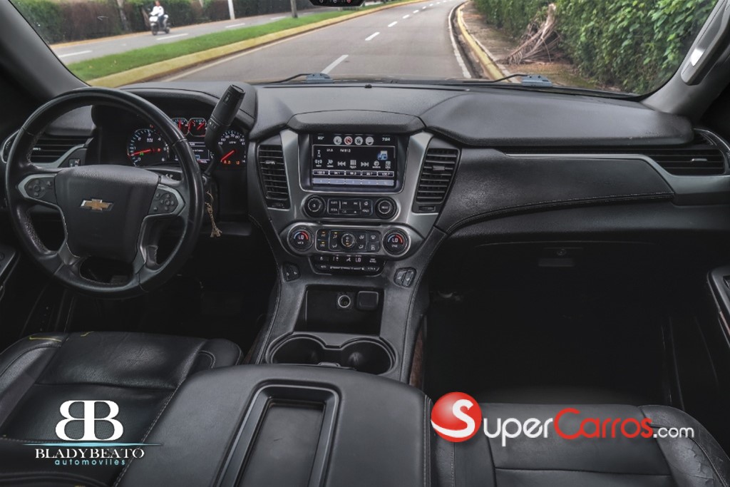 2019 Chevrolet Suburban LT — foto 7 / 11