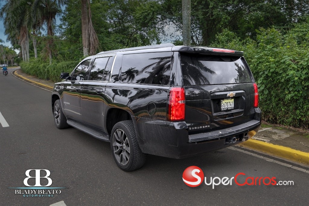 2019 Chevrolet Suburban LT — foto 10 / 11