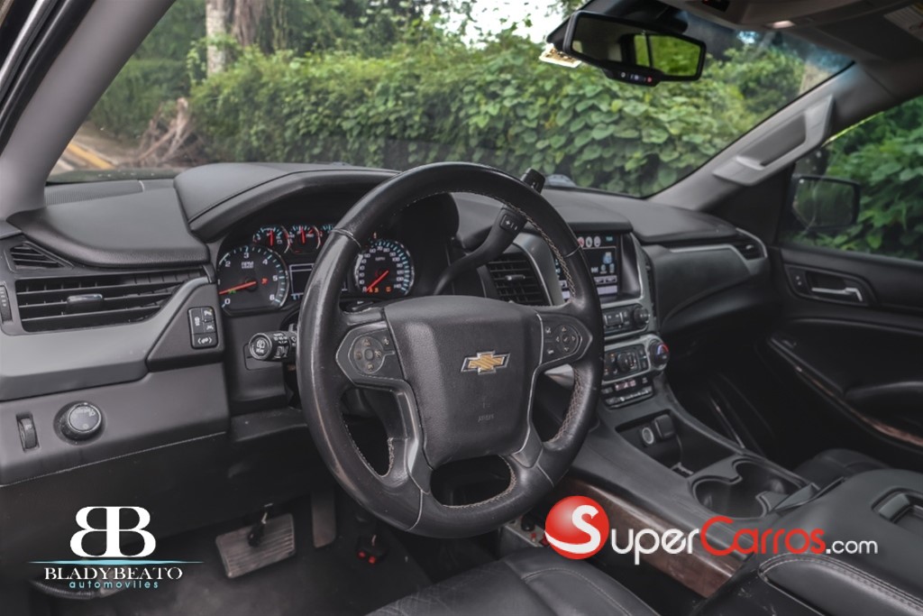 2019 Chevrolet Suburban LT — foto 11 / 11