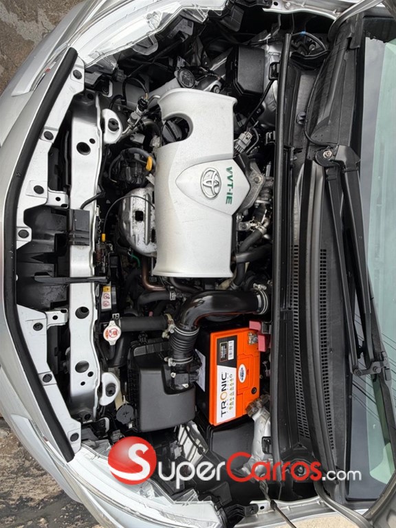 2020 Toyota VITZ — foto 10 / 10