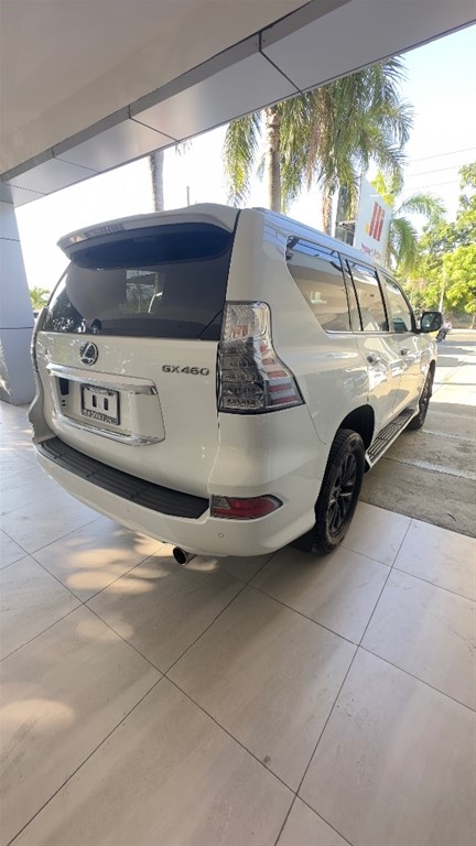 2021 Lexus GX 460 Premium — foto 4 / 11