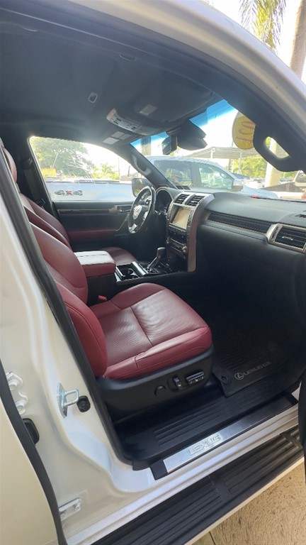2021 Lexus GX 460 Premium — foto 8 / 11