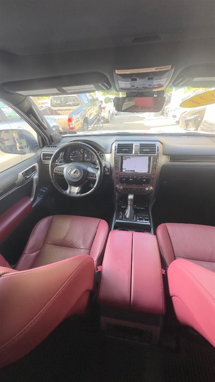 2021 Lexus GX 460 Premium — foto 9 / 11