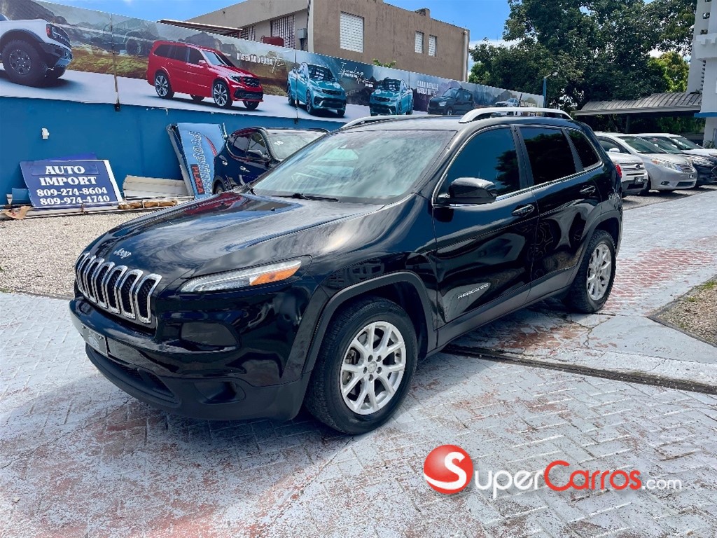 2018 Jeep Cherokee Latitude Plus — foto 3 / 11