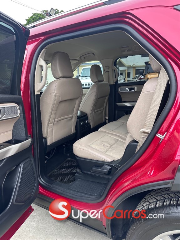 2021 Ford Explorer Limited — foto 8 / 11