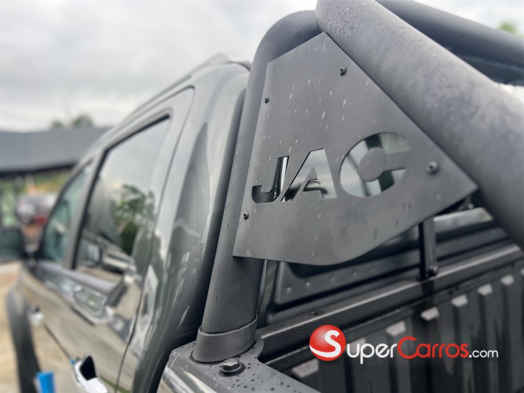 2027 Jac T9 — foto 7 / 12